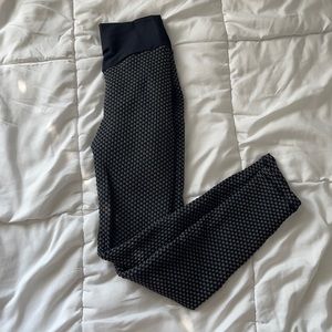 Black “tik tok” leggings